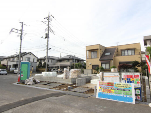 ただ今、建築中！！しばらくお待ちください！！