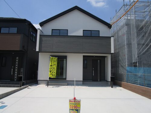 伊奈町中央4丁目 新築戸建